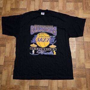 Los Angeles Lakers Champions T-Shirt